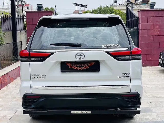 Used Toyota Innova Hycross VX (O) Hybrid (Electric + Petrol) Automatic (e-CVT) 7 STR in Jaipur