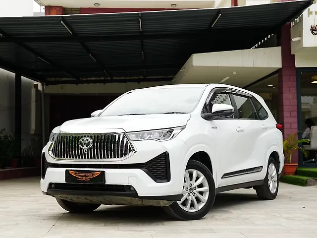 Used Toyota Innova Hycross VX (O) Hybrid (Electric + Petrol) Automatic (e-CVT) 7 STR in Jaipur