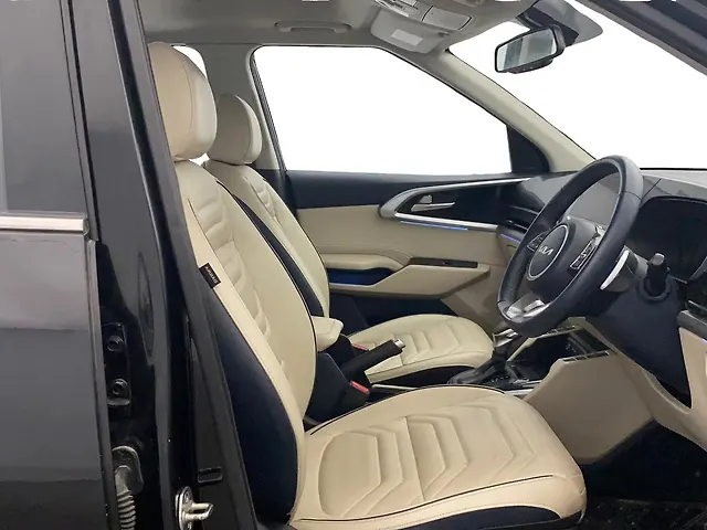 Used Kia Carens [2023-2024] Luxury Plus 1.5 Turbo Petrol DCT 6 STR [2023-2024] in Lucknow