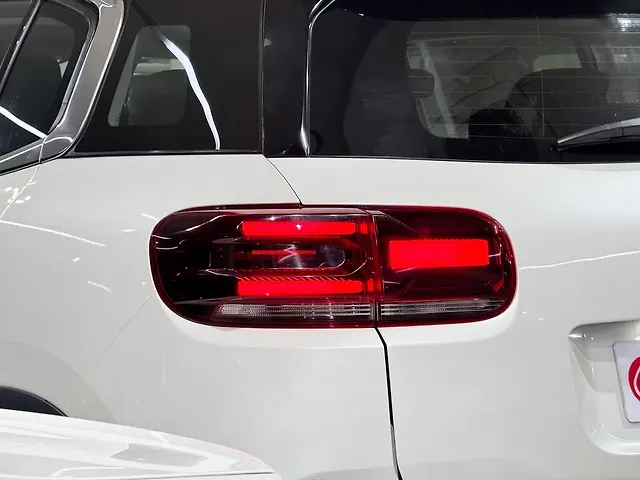 Used Citroen C5 Aircross Shine Dual Tone in Mumbai