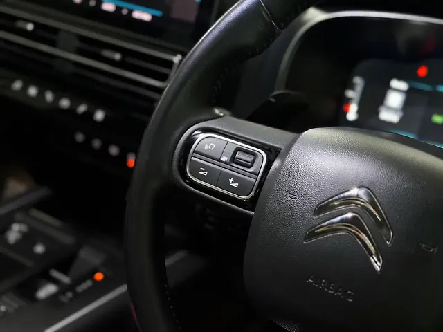 Used Citroen C5 Aircross Shine Dual Tone in Mumbai
