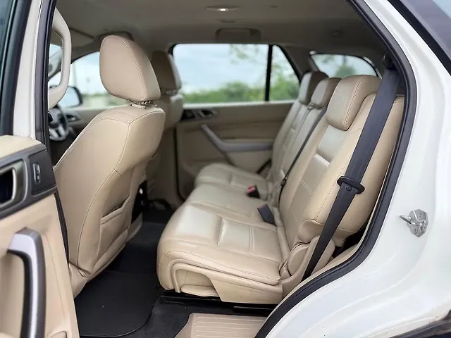 Used Ford Endeavour [2016-2019] Trend 2.2 4x2 AT in Surat