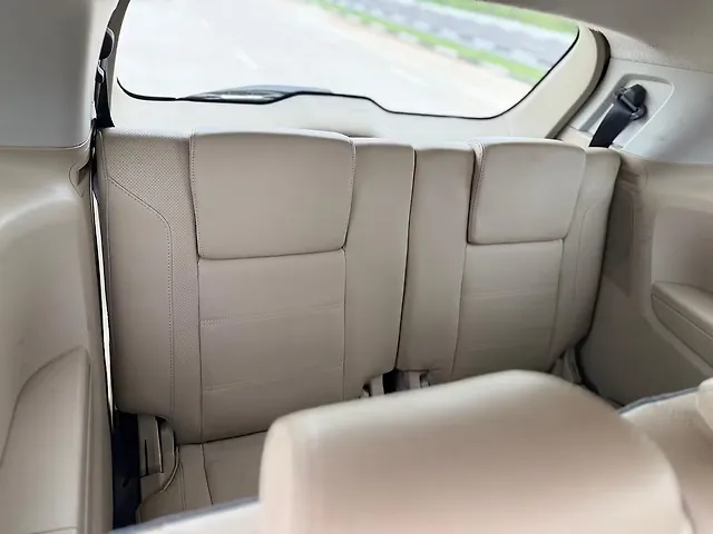 Used Ford Endeavour [2016-2019] Trend 2.2 4x2 AT in Surat