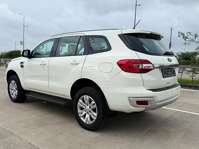 Used Ford Endeavour [2016-2019] Trend 2.2 4x2 AT in Surat