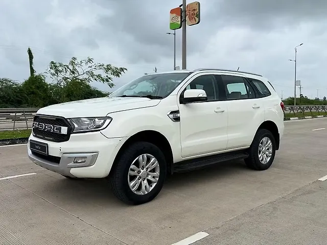Used Ford Endeavour [2016-2019] Trend 2.2 4x2 AT in Surat
