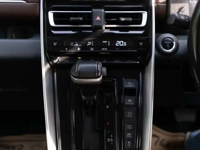 Used Toyota Innova Hycross ZX Hybrid (Electric + Petrol) Automatic (e-CVT) 7 STR in Delhi Used Toyota Innova Hycross ZX Hybrid (Electric + Petrol) Automatic (e-CVT) 7 STR in Delhi