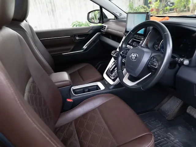 Used Toyota Innova Hycross ZX Hybrid (Electric + Petrol) Automatic (e-CVT) 7 STR in Delhi Used Toyota Innova Hycross ZX Hybrid (Electric + Petrol) Automatic (e-CVT) 7 STR in Delhi