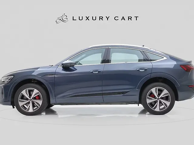 2023 Audi Q8 e-tron Sportback - Photo 2