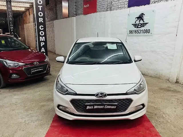 Used 2015 Hyundai Elite i20 in Lucknow Used 2015 Hyundai Elite i20 in Lucknow