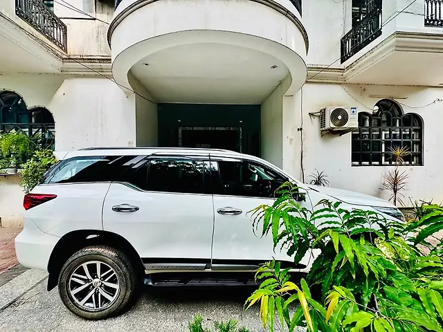 Used Toyota Fortuner [2016-2021] 2.8 4x4 AT [2016-2020] in Lucknow
