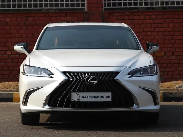 Used 2026 Lexus ES in Delhi