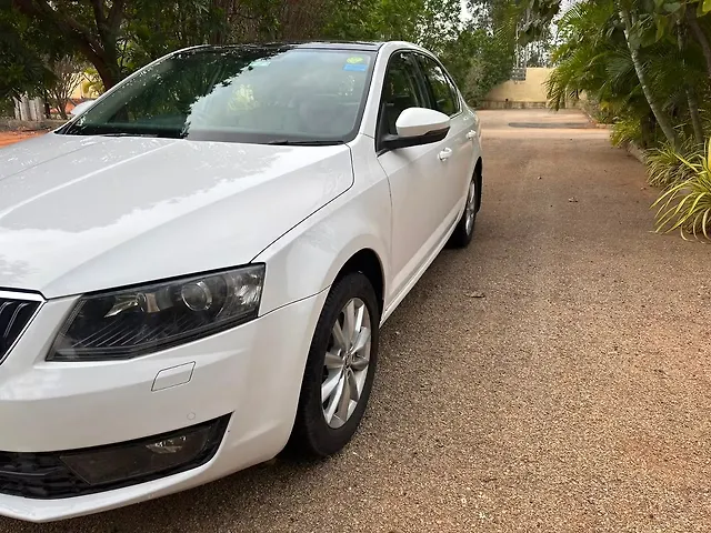 Used Skoda Octavia [2015-2017] 1.8 TSI Style Plus AT in Bangalore