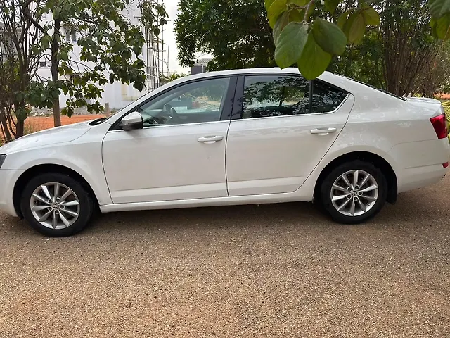 Used Skoda Octavia [2015-2017] 1.8 TSI Style Plus AT in Bangalore