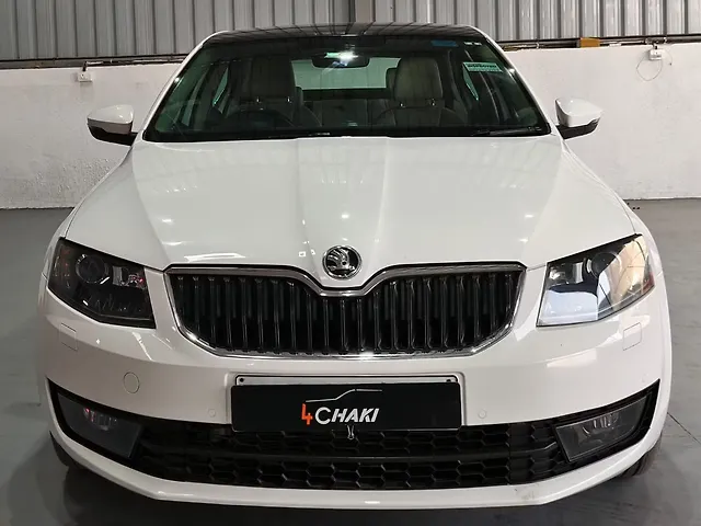Used 2017 Skoda Octavia in Pune