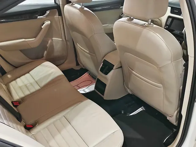 Used Skoda Octavia [2015-2017] 1.8 TSI Ambition Plus AT in Pune