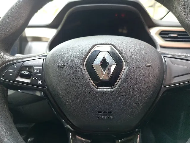 Used Renault Kiger [2022-2023] RXT (O) MT in Ahmedabad
