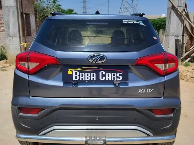 Used Mahindra XUV300 [2019-2024] W6 1.5 Diesel [2020] in Agra