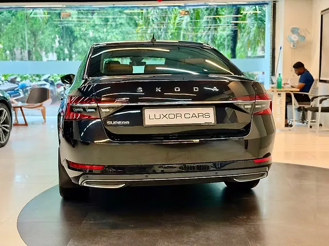 Used Skoda Superb [2024] L&K in Pune
