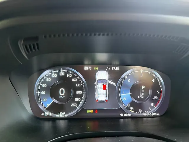 Used Volvo XC60 [2017-2021] D5 Inscription in Hyderabad