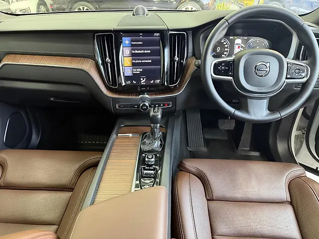 Used Volvo XC60 [2017-2021] D5 Inscription in Hyderabad