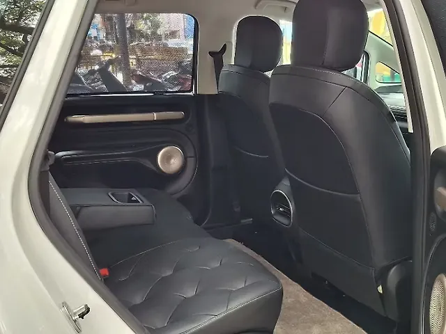 Used MG Windsor EV Essence 38.0 kWh in Bangalore