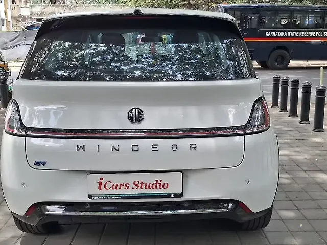 Used MG Windsor EV Essence 38.0 kWh in Bangalore