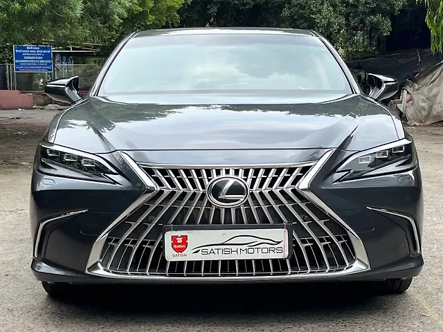 Used 2024 Lexus ES in Delhi