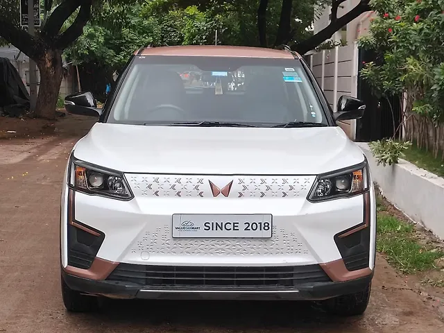 2023 Mahindra XUV400 - Photo 1