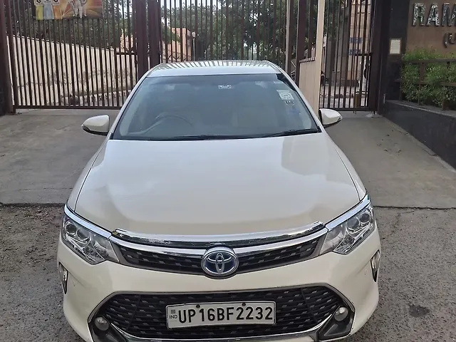 Used 2016 Toyota Camry in Delhi