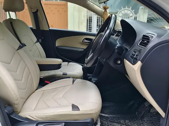 Used Skoda Rapid Ambition 1.6 MPI in Mumbai