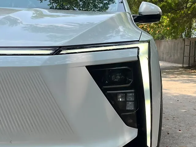 2025 Mahindra XEV 9e - Photo 2