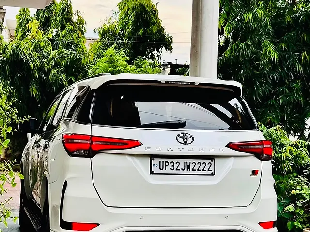 Used Toyota Fortuner [2016-2021] 2.8 4x2 AT [2016-2020] in Lucknow