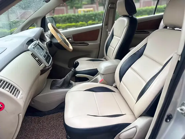 Used Toyota Innova [2012-2013] 2.5 VX 8 STR BS-III in Bhopal
