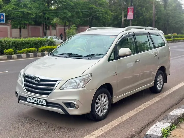 Used Toyota Innova [2012-2013] 2.5 VX 8 STR BS-III in Bhopal