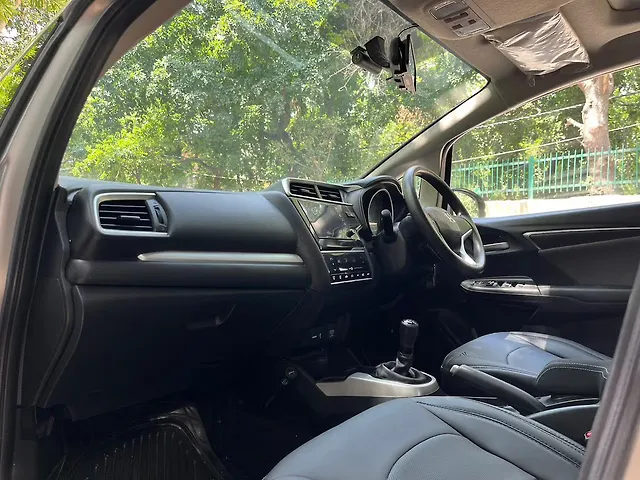 Used Honda WR-V [2017-2020] VX MT Petrol in Delhi