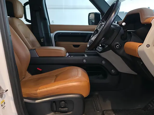 Used Land Rover Defender 110 HSE 2.0 Petrol in Delhi