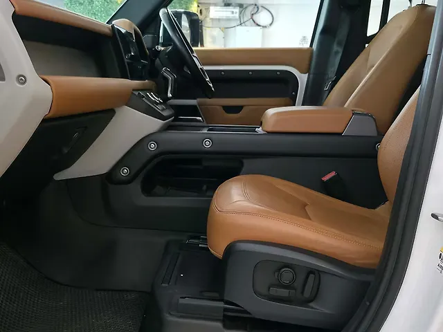 Used Land Rover Defender 110 HSE 2.0 Petrol in Delhi
