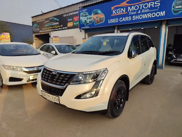 Used Mahindra XUV500 W9 in Patna