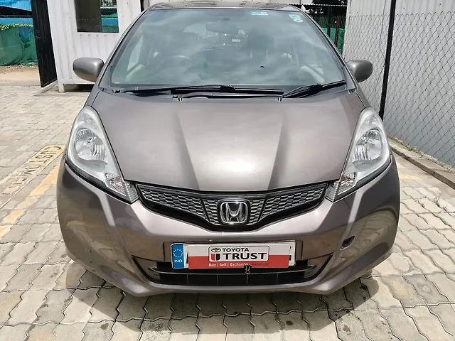 Used 2011 Honda Jazz in Hyderabad Used 2011 Honda Jazz in Hyderabad