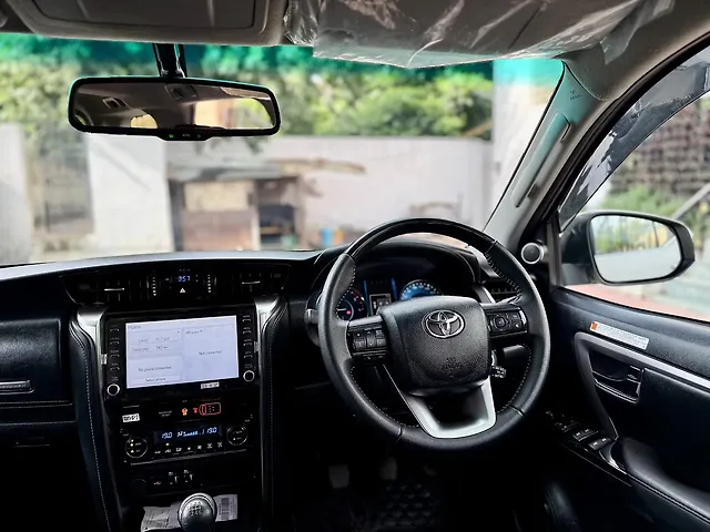 Used Toyota Fortuner 4x2 2WD Diesel 2.8L Turbo 6 Speed Manual in Lucknow Used Toyota Fortuner 4x2 2WD Diesel 2.8L Turbo 6 Speed Manual in Lucknow