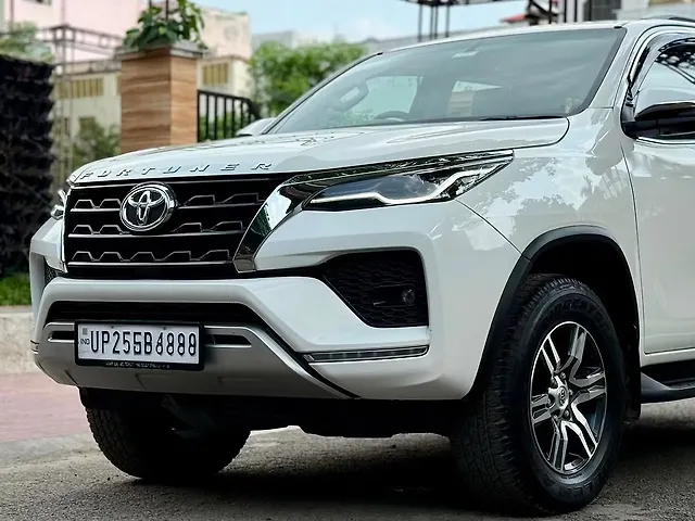 Used Toyota Fortuner 4x2 2WD Diesel 2.8L Turbo 6 Speed Manual in Lucknow Used Toyota Fortuner 4x2 2WD Diesel 2.8L Turbo 6 Speed Manual in Lucknow