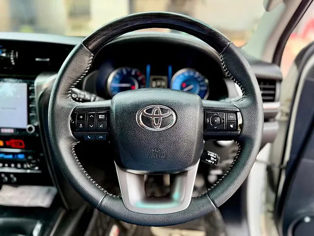 Used Toyota Fortuner 4x2 2WD Diesel 2.8L Turbo 6 Speed Manual in Lucknow Used Toyota Fortuner 4x2 2WD Diesel 2.8L Turbo 6 Speed Manual in Lucknow