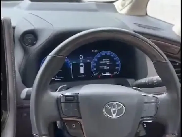 Used Toyota Vellfire VIP Executive Lounge Hybrid (Electric + Petrol) Automatic (e-CVT) in Meerut Used Toyota Vellfire VIP Executive Lounge Hybrid (Electric + Petrol) Automatic (e-CVT) in Meerut