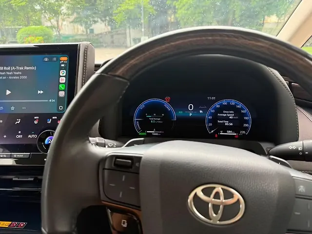 Used Toyota Vellfire VIP Executive Lounge Hybrid (Electric + Petrol) Automatic (e-CVT) in Meerut Used Toyota Vellfire VIP Executive Lounge Hybrid (Electric + Petrol) Automatic (e-CVT) in Meerut
