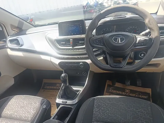 Used Tata Altroz [2020-2025] XZ (O) Petrol in Madurai