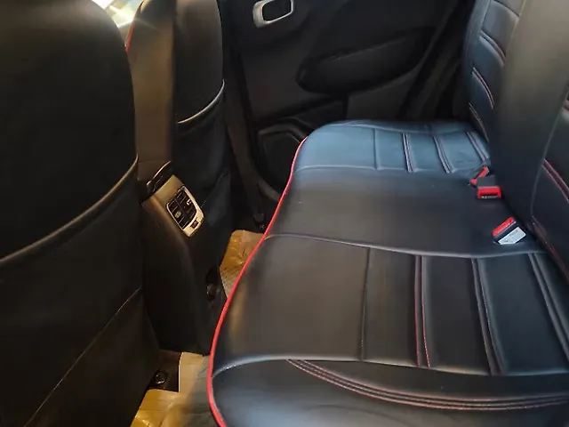Used Hyundai Venue [2023-2025] SX 1.5 Diesel in Lucknow