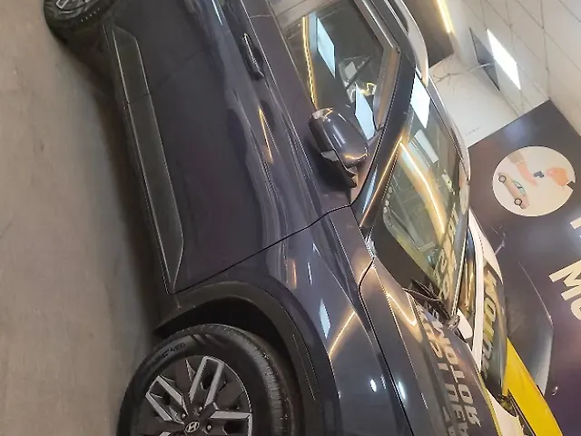 Used Hyundai Venue [2023-2025] SX 1.5 Diesel in Lucknow