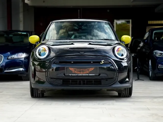 Used 2023 Mini Cooper SE in Jaipur