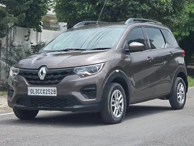 Used 2022 Renault Triber in Ghaziabad Used 2022 Renault Triber in Ghaziabad