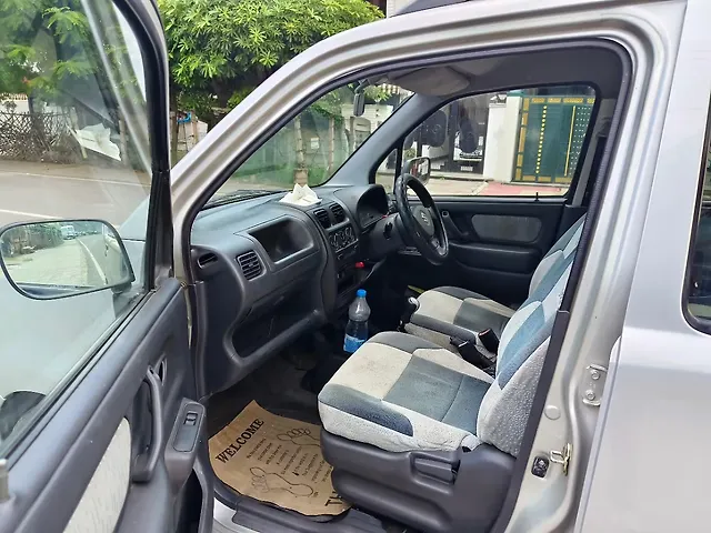 Used Maruti Suzuki Wagon R 1.0 [2010-2013] LXi in Lucknow